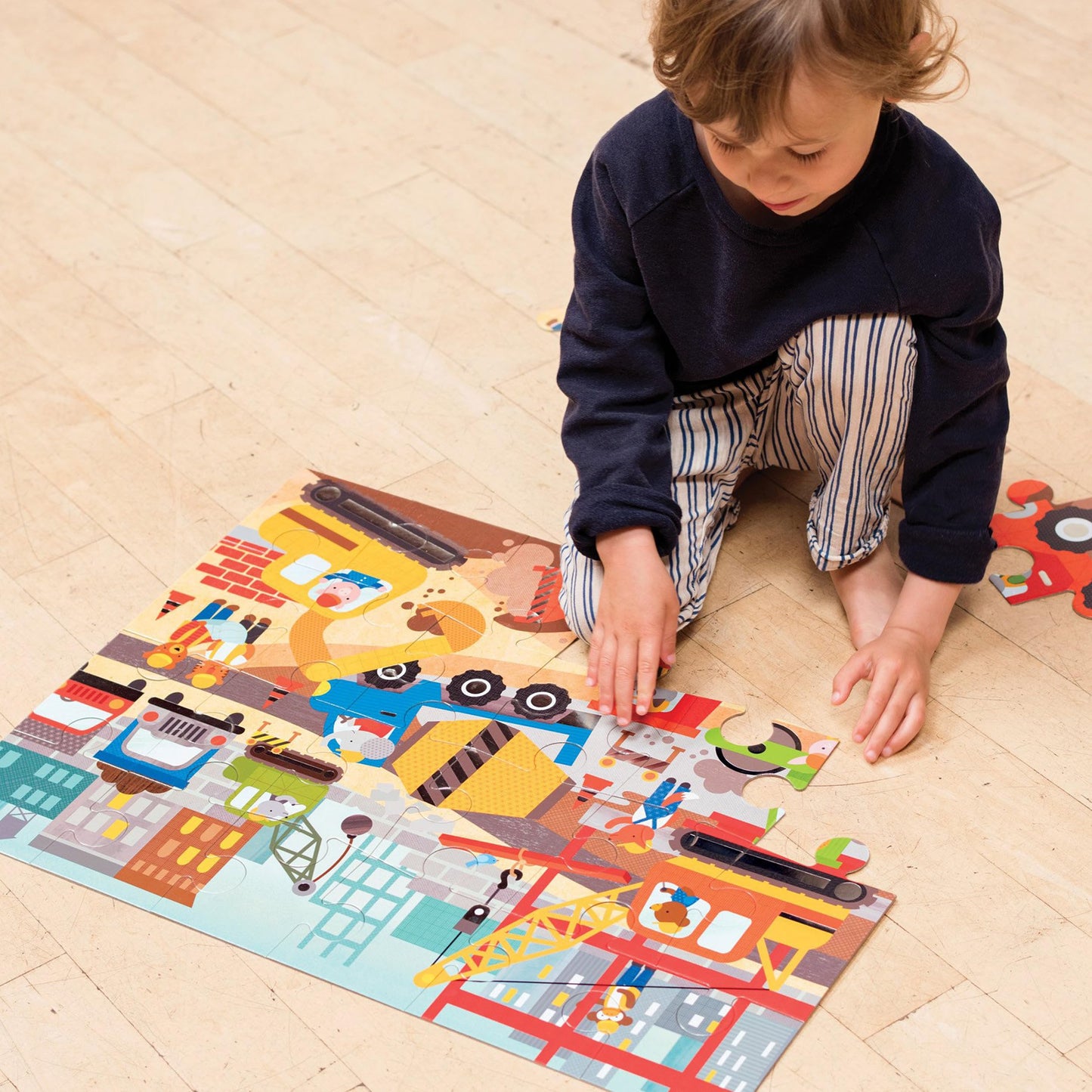 Petit Collage Floor Puzzle Construction Site 24 Pieces | Large Puzzle for Kids | Completed Puzzle 18" x 24" | Great Gift for Kids 3+