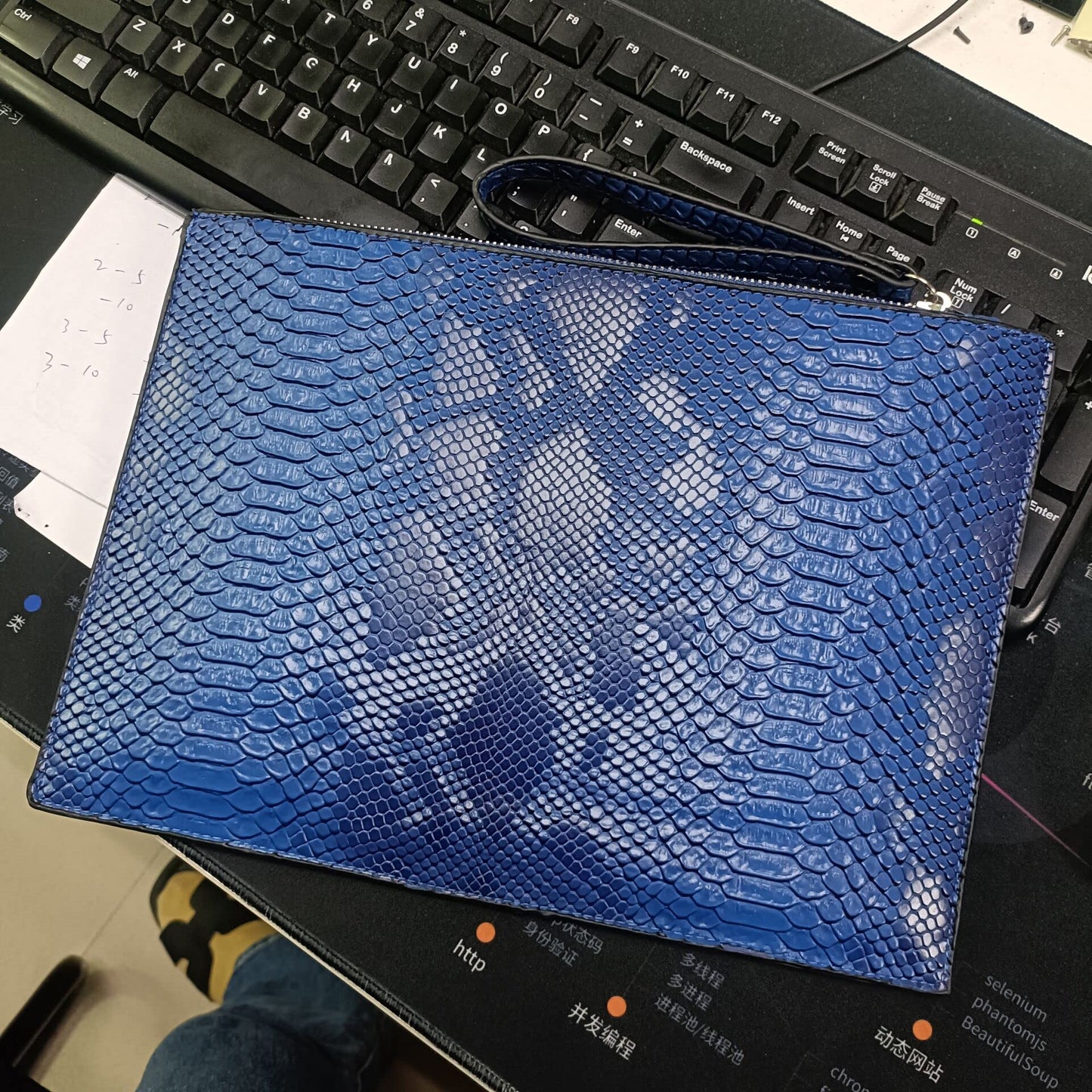 NIGEDU Women Clutches Fashion Snakeskin PU Leather Party Envelope Purse Bag