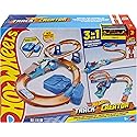 Hot Wheels Toy Car Track Set, Deluxe Building Box with Motorized Booster, 1:64 Scale Vehicle, Speed Snap Track, Boosted Jump Speedway