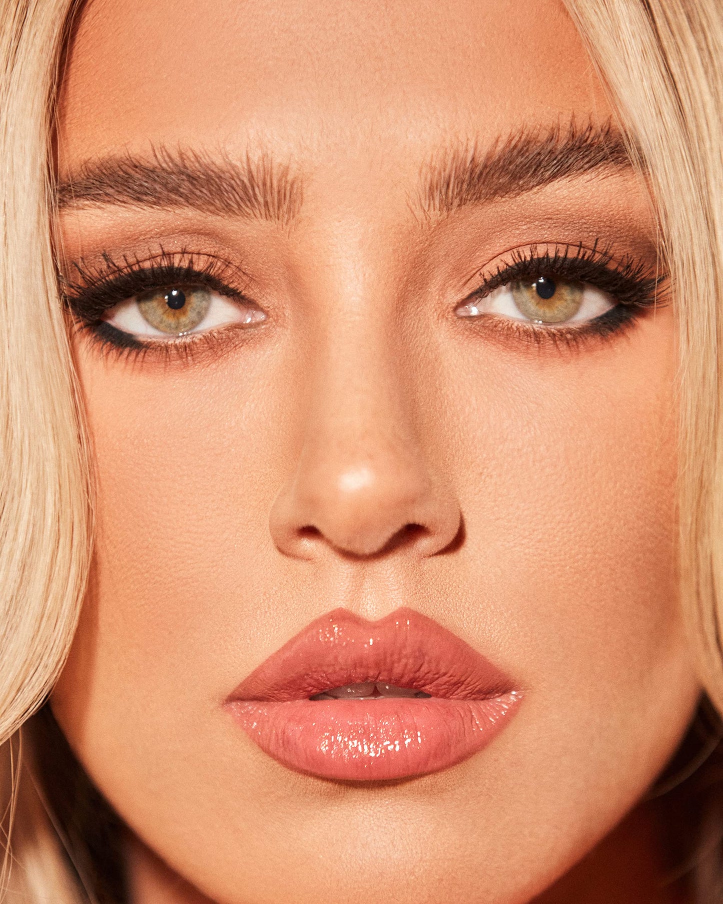 Rinna Beauty Icon Collection - Lip Gloss - If Looks Could Kill - Tinted, Hydrating, Long-Lasting - High Pigment and Shine, Vegan, No Parabens, Clean