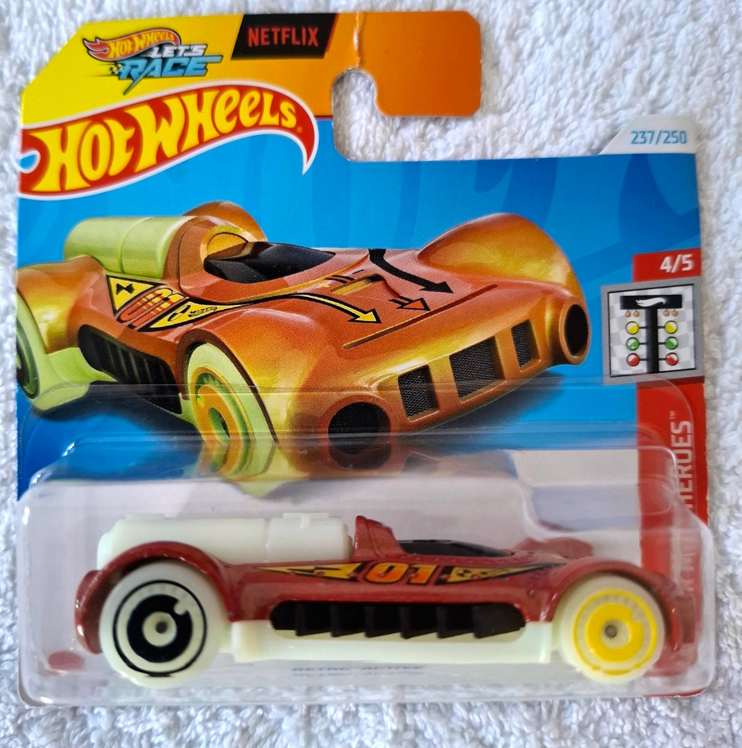 Hot Wheels Retro-Active Orange Quarter Mile Heroes 4/5 Die-Cast Car Model