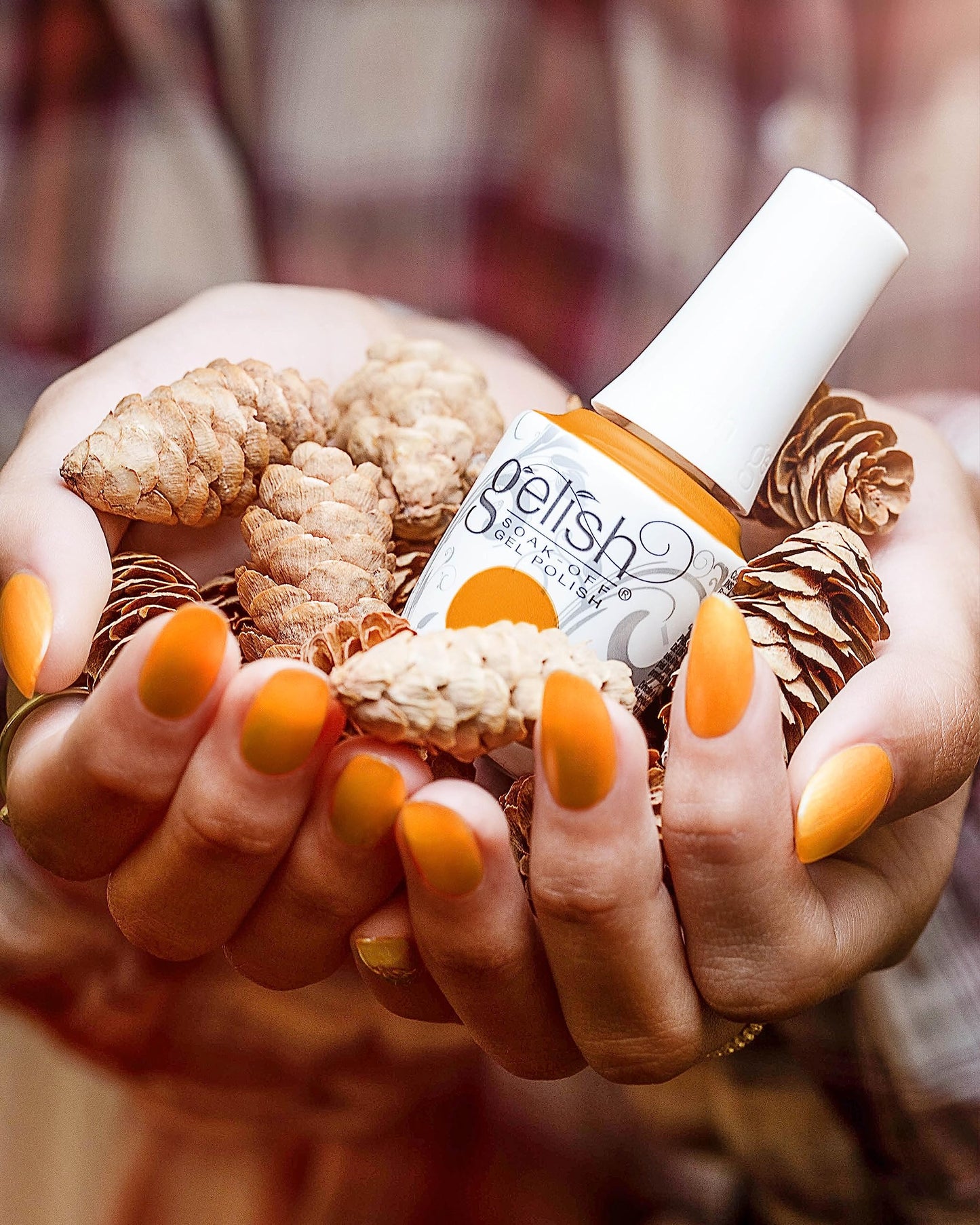 Gelish High Shine TPO-Free Soak-Off Gel Polish - Golden Hour Glow, 15mL Beauty & Personal Care Gelish