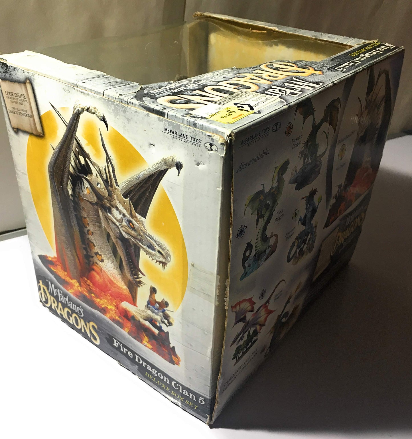 McFarlane's Dragons: Fire Clan Dragon 8.5"