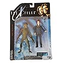 X-Files 1998 The Action Figure Series 1 - Agent Scully with Alien