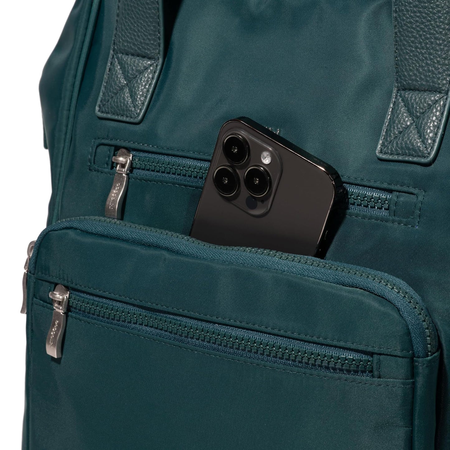 Baggallini Chelsea Laptop Backpack