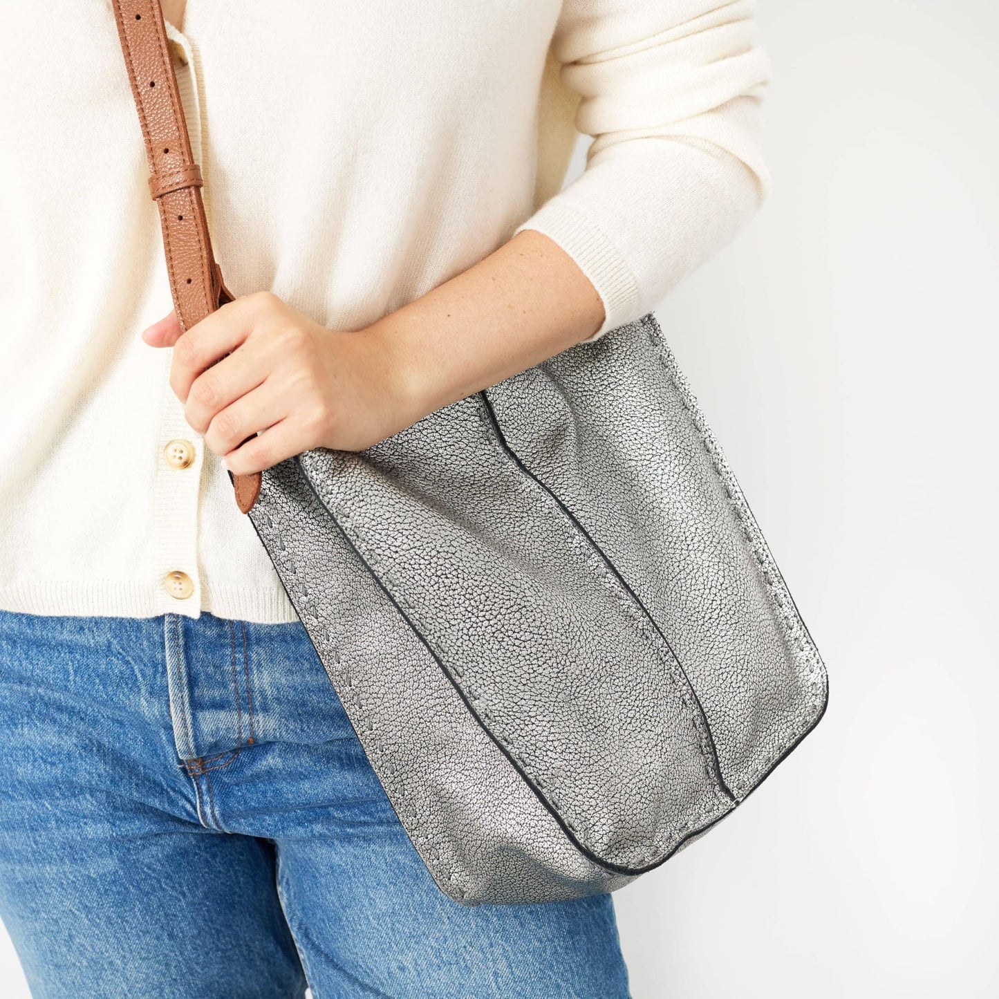 The Sak Los Feliz Crossbody Bag in Leather, Large, Lined Purse with Single Adjustable Shoulder Strap, Dark Silver