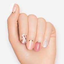 Dashing Diva Gloss Ultra Shine Gel Strips (plush sorbet)
