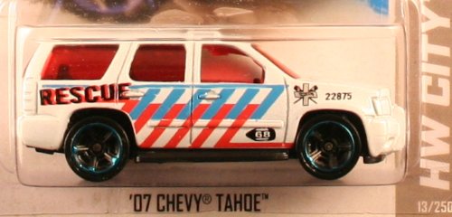Hot Wheels 2013 Hw City '07 Chevy Tahoe White
