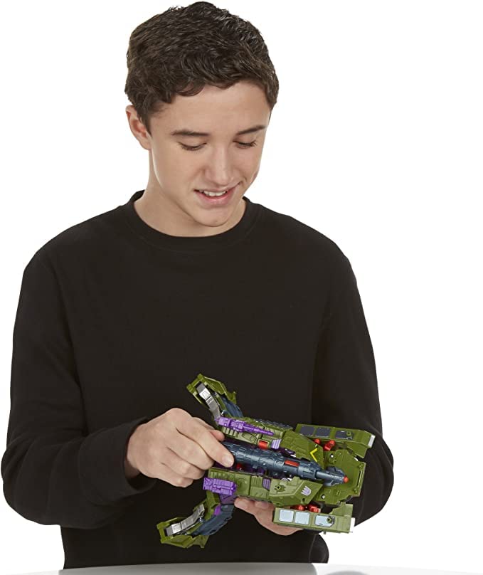 Transformers Generations Leader Class Armada Megatron Figure