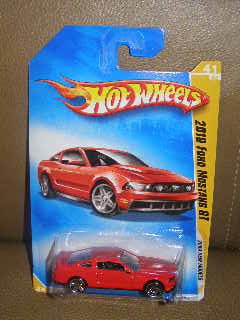 HOT WHEELS 2009 NEW MODELS RED 2010 FORD MUSTANG GT 41 OF 42 #041/190