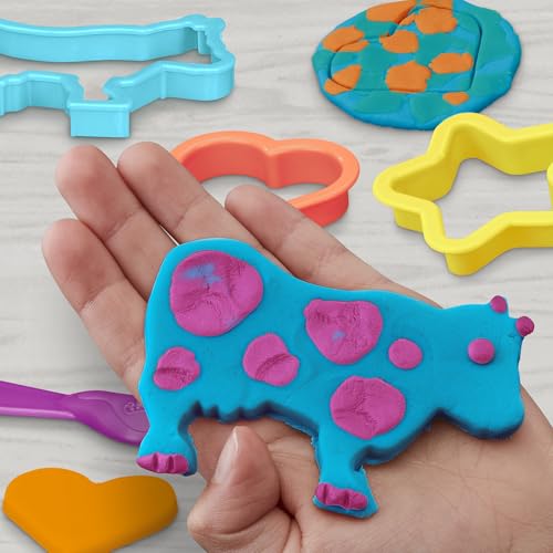 Play-Doh Fun Tub Set with 19 Accessories & Storage Container, Arts & Crafts Preschool Toy, Ages 3+ (Amazon Exclusive)
