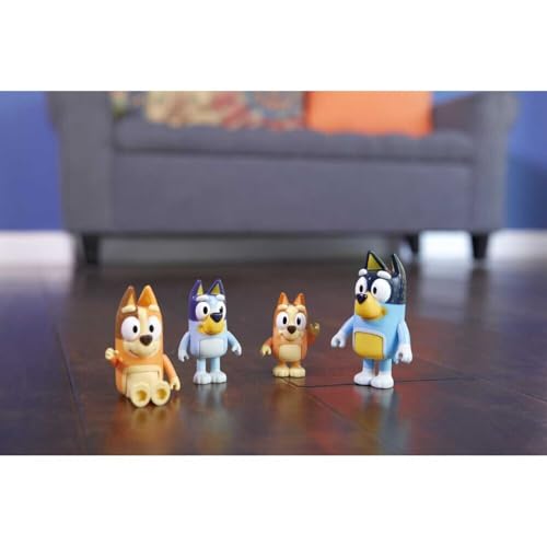 Bluey Family 4-Pack Figures – Bluey, Bingo, Mum & Dad, Poseable Collectible Toys for Kids, Cake Toppers, Gift for Toddlers Ages 3+