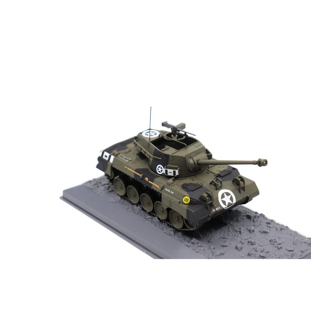 M18 Hellcat Tank Destroyer - Black Cat, 805th Tank Destroyer Battalion, Italy, 1944 (1:43 Scale)