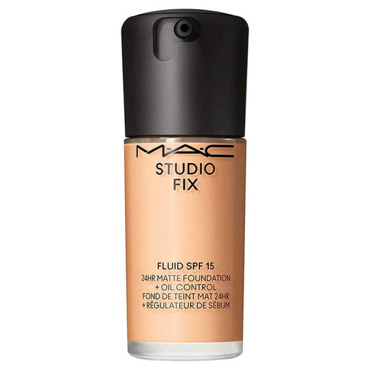 MAC Studio Fix Fluid SPF 15 24HR Matte Foundation + Oil Control, NC18, 1 Ounce