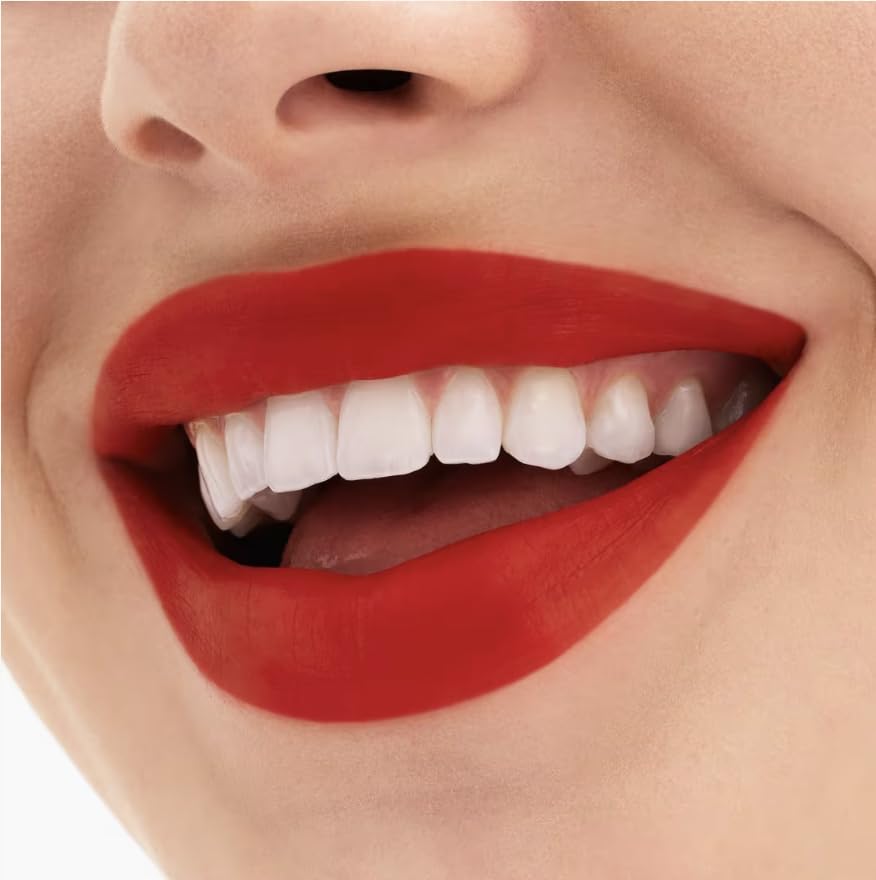 MAC Locked Kiss 24 Hour Lipstick 81 Gutsy
