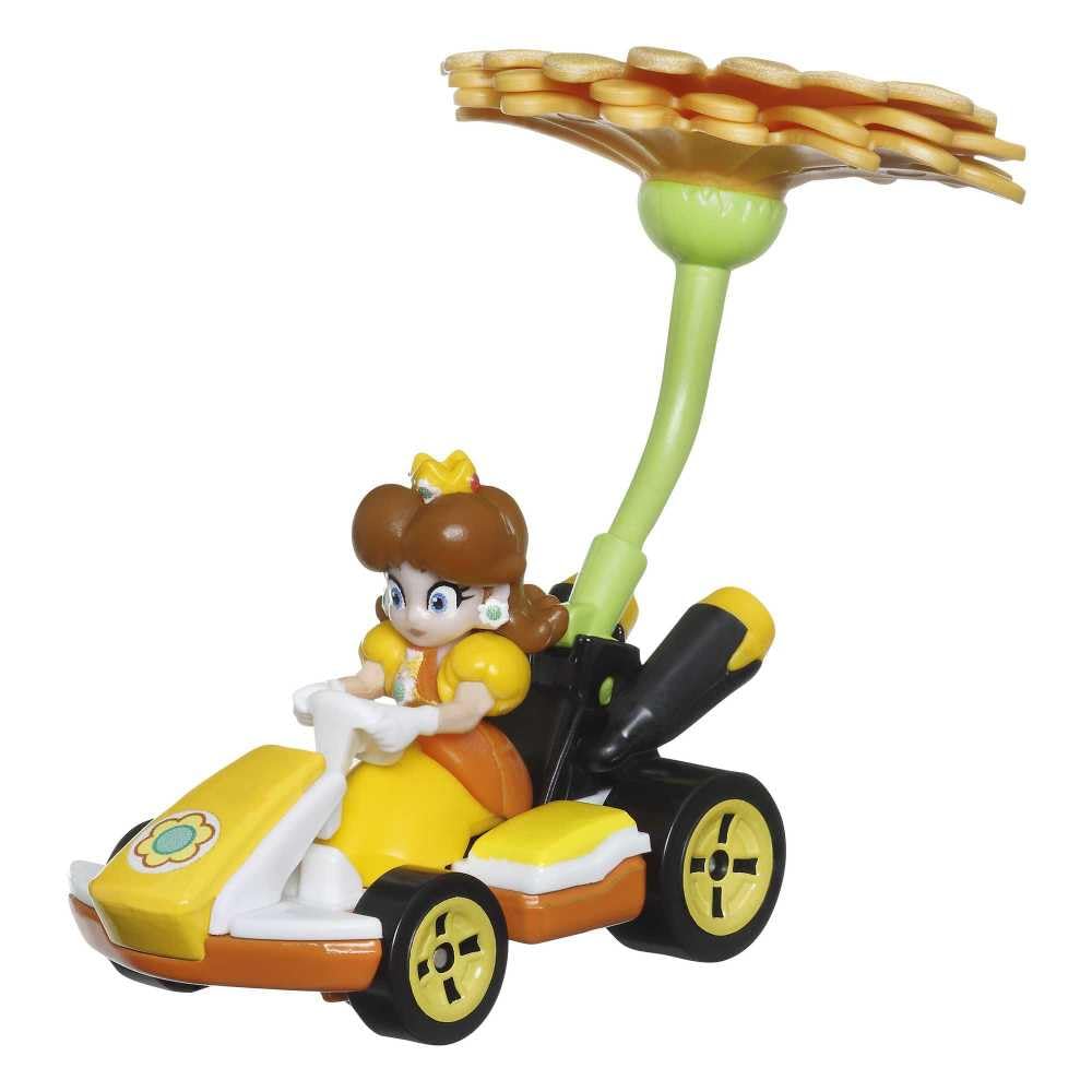 Hot Wheels Princess DasiyStandard Kart with Flower Glider