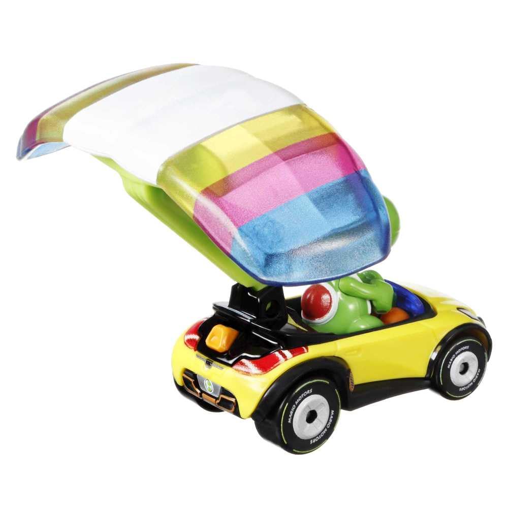 Hot Wheels 1:64 Mario Kart - Yoshi in Standard Kart with Parafoil Die Cast