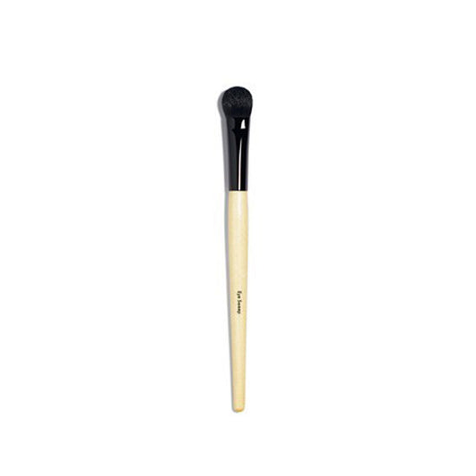 Bobbi Brown Eye Sweep Brush | All-Purpose Eyeshadow Makeup Brush for Blending & High-Impact Smokey Eyes
