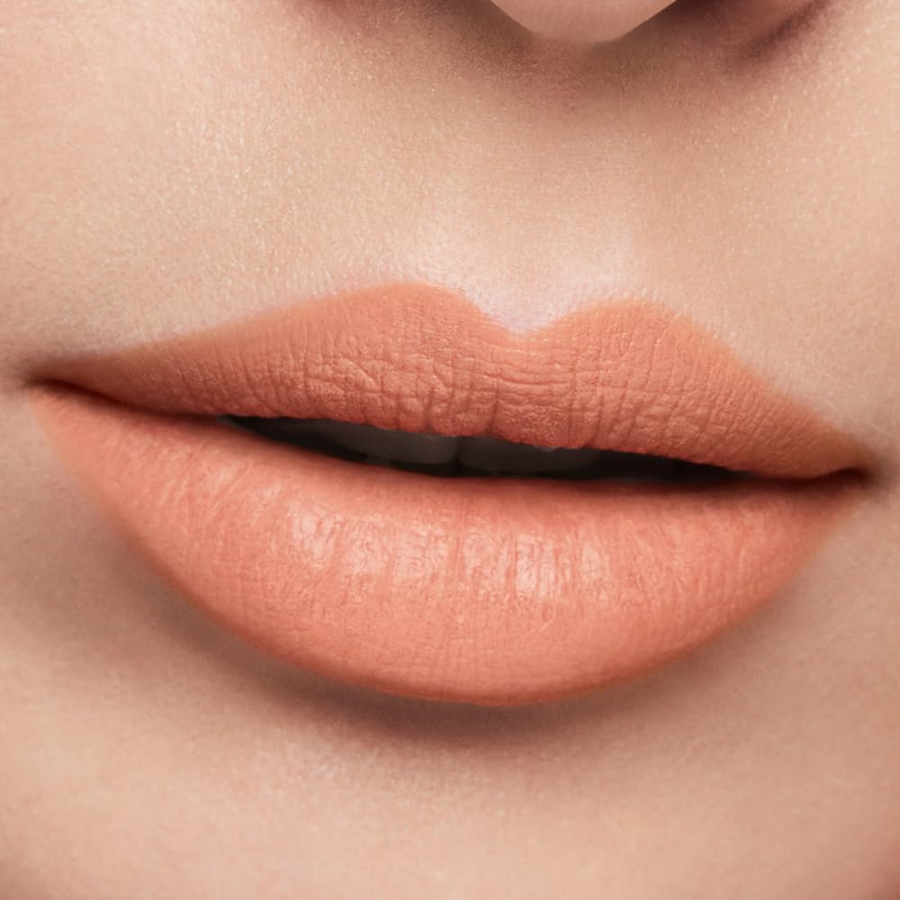Estée Lauder Pure Color Long Lasting Cream Lipstick for Women with Cream Finish | Plumping & Nourishing 0.12 Ounce, 840 Show Stopper