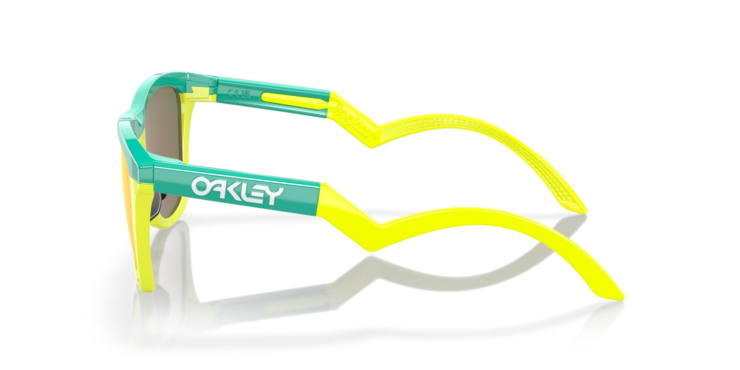 Oakley OO9289 Frogskins Hybrid Round Sunglasses, Celeste/Tennis Ball Yellow/Prizm Ruby, 55 mm
