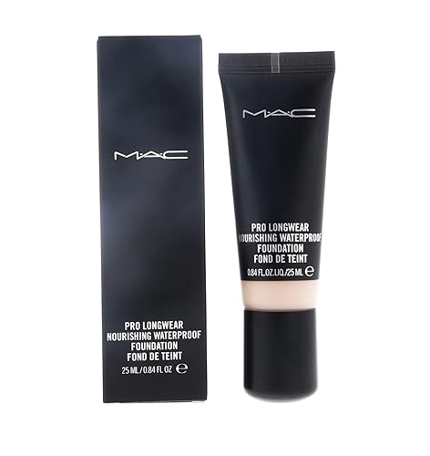 AcM MAC Pro Longwear Foundation Waterproof, Nc 30, 0.84 Oz