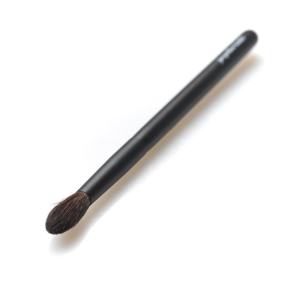 Smolder Brush - Smokey Eyeshadow Maker Blendy Eye Makeup Brush Brush, by Jacqueline Kalab - Self Makeup Length 4.9in