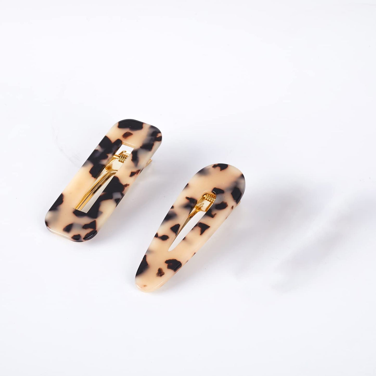 Doromy 12 Packs Acrylic Resin Hair Clips Set Hollow Geometric Alligator Hair Clip Hair Pins Cute Hair Barrettes Bobby Pins Sweet Headwear Hair