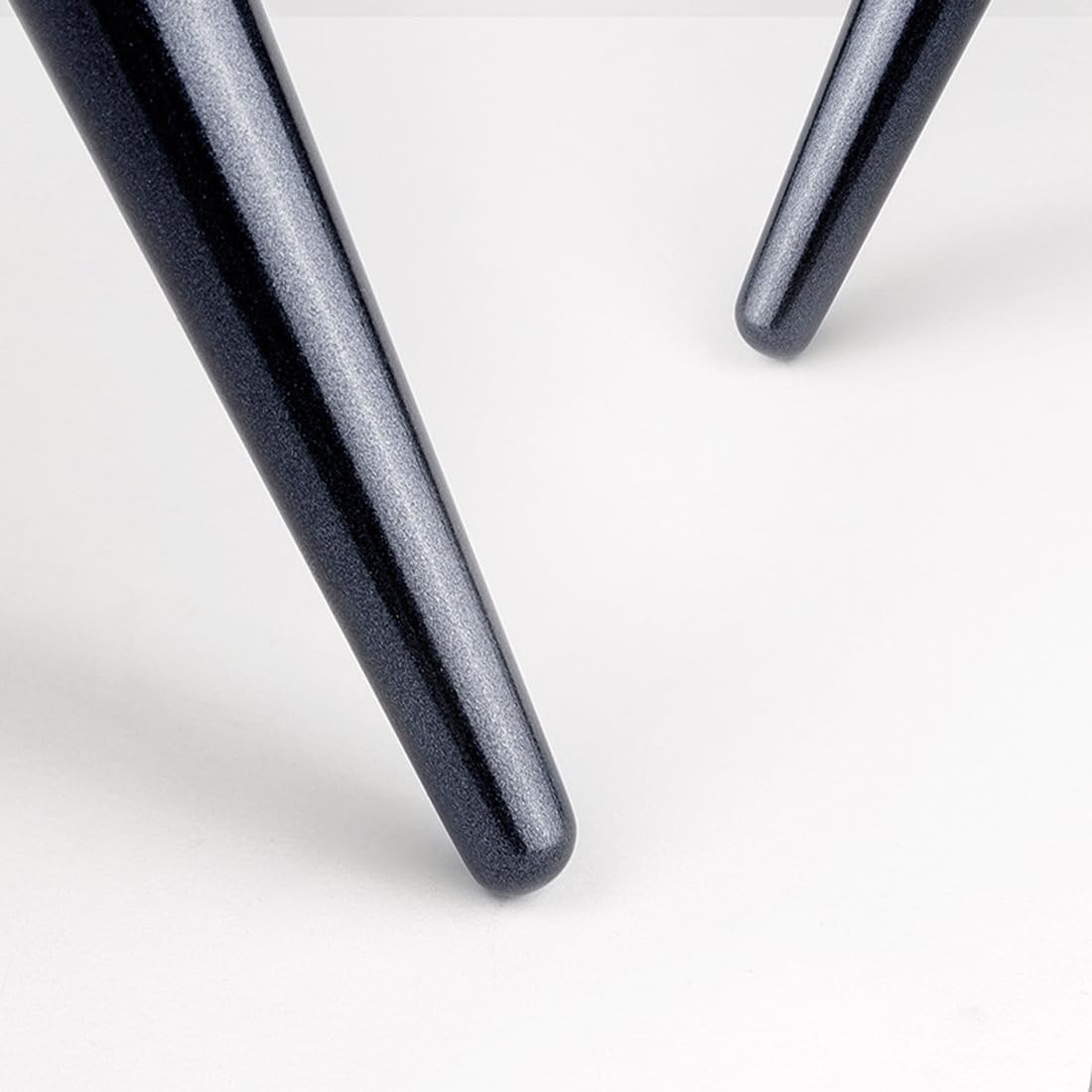 Eyeshadow Brush, Makeup Tool for Precision Application and Flawless Blending, Contouring Defining