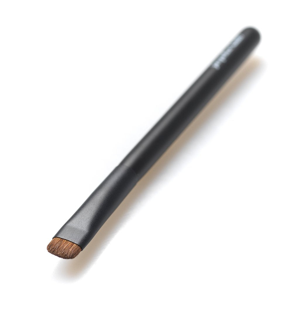 Smudger - Eyeliner/Eyeshadow Smudger/Eyebrow Brush, by Jacqueline Kalab - Self Makeup Length - 4.9 in Makeup Artist Quality