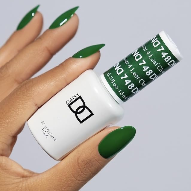 DND Gel Polish Set, Green Collection, UV/LED Gel Polish and Air Dry Nail Lacquer, Matching Chip-Free Polish Duo, 474 4 Leaf Clover, 0.5 Fl Oz