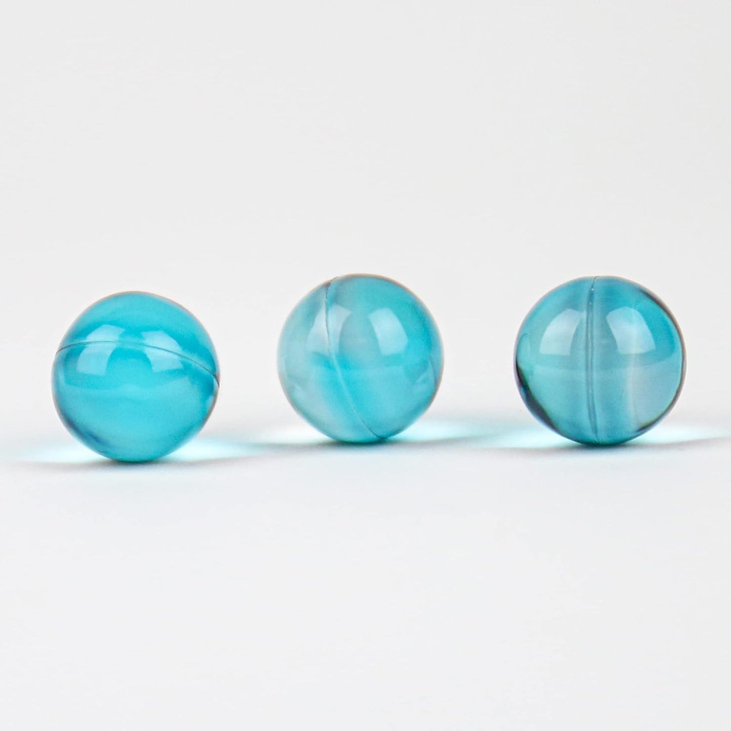 Gift Republic Bath Pearls Be Happy 20-Pack Blueberry Scent Beauty and Personal Care Gift Republic