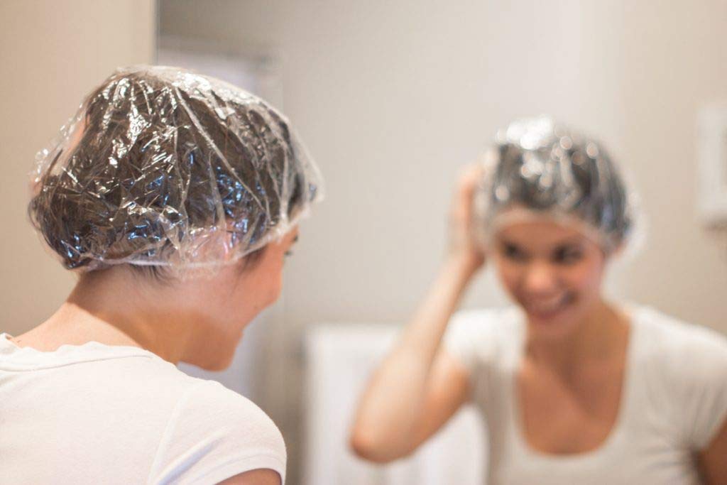 100 Disposable Clear Mop Mob Caps Clipped Hair Head Cover Shower Cap Plastic for Beauty Salon,Food Service,Hospitals,Laboratories,Manufacturing or