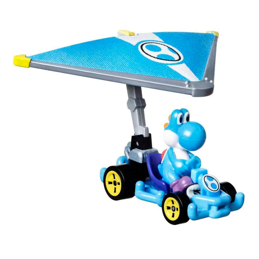 Hot Wheels Mario Kart 1:64 Scale Die-cast Light-Blue Yoshi in Pipe Frame Kart with Super Glider