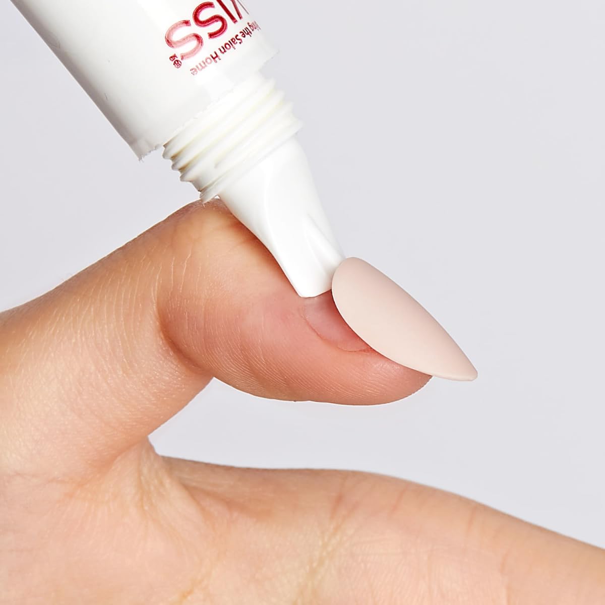 Kiss Glue Off False Nail Remover 13.5 mL (0.45 Us fl.oz) Beauty & Personal Care KISS