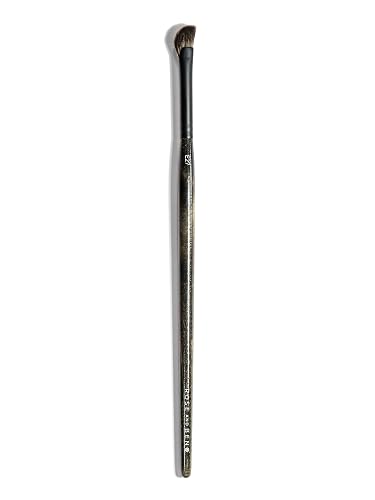 Rose and Ben Beauty E27 Inner Detail Eye Brush | Angled Design for Precise Application | Cruelty-Free Bristles
