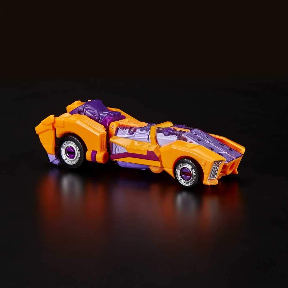 Transformers Generations Selects Deluxe Lancer