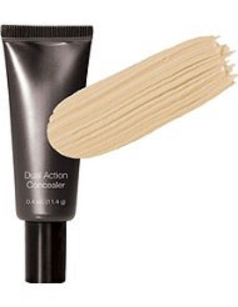 Dual Action Concealer Hides Imperfections and Helps Skin Look Refreshed (Light)