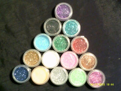 2 x 5 gram pots of pink glitter for body art / glitter tattoos
