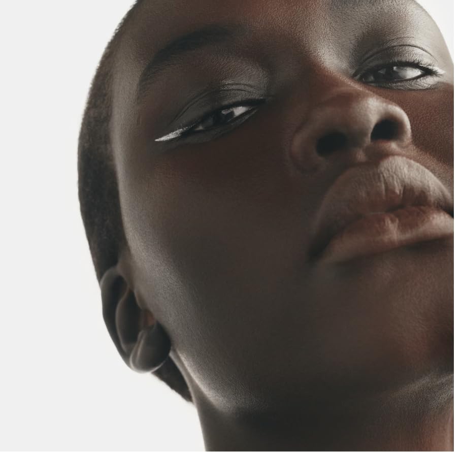 MAC Studio Fix Fluid Foundation, SPF 15, 24HR Matte, Oil Control, NW60