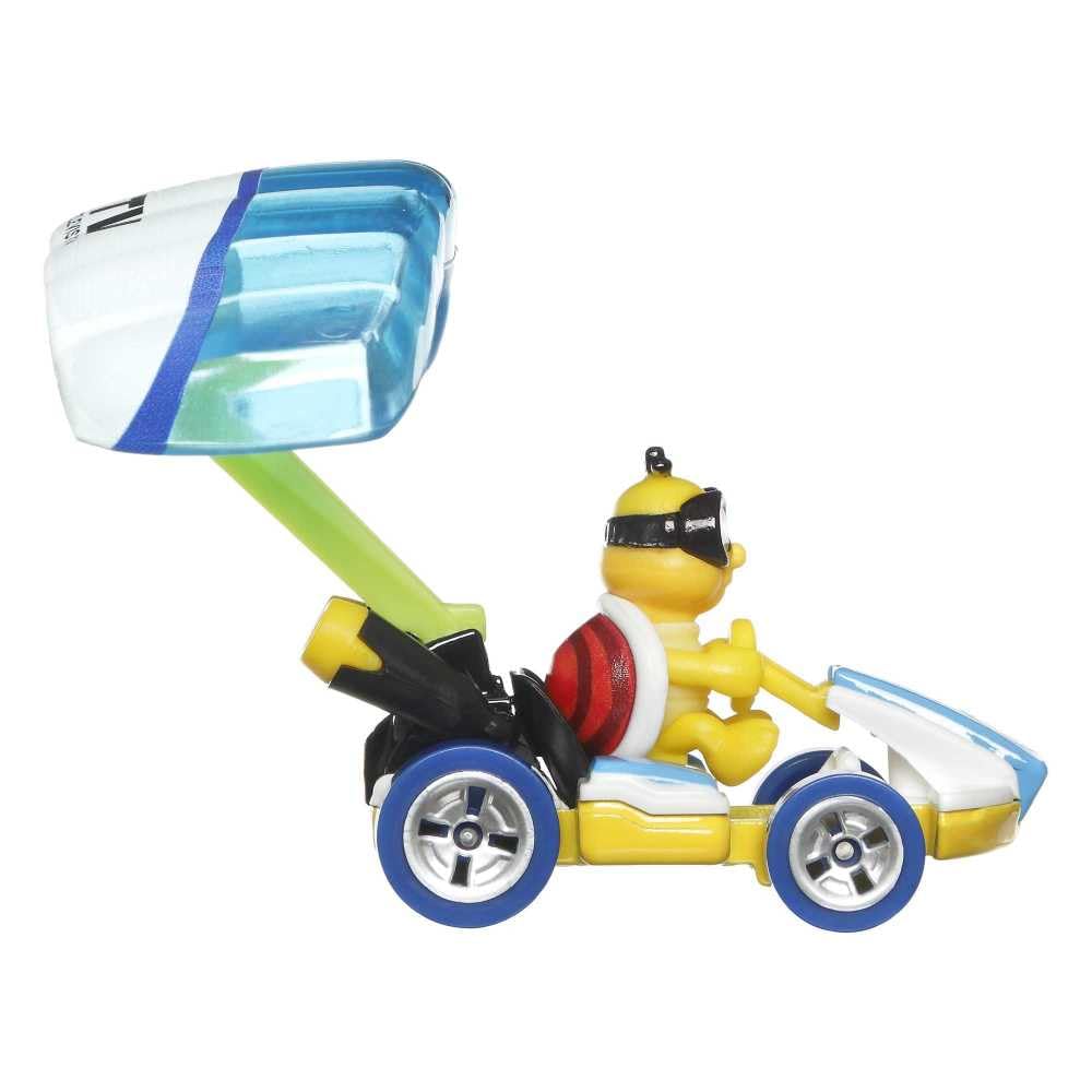 Hot Wheels Mario Kart Lakitu with Standard Kart and Parafoil Glider