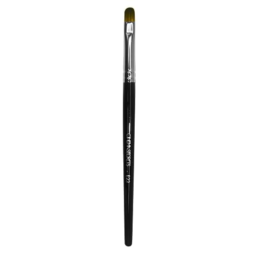 Cinema Secrets E23 Flat Filbert Eyeshadow Brush