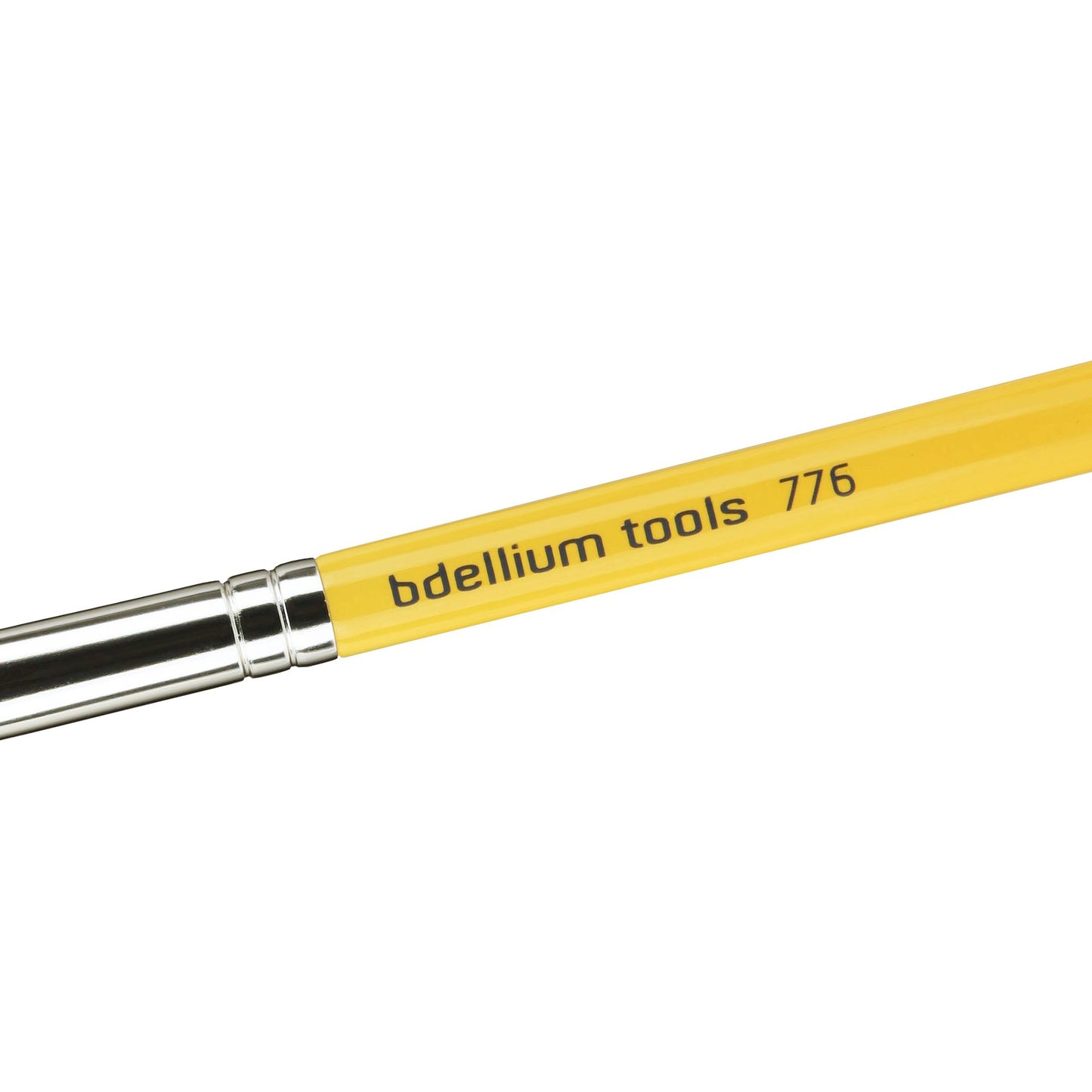 Bdellium Tools Professional Makeup Brush - Travel 776 Blending - Short Wooden Handle for Convenient Travel, For Shading and Blending Powder/Cream