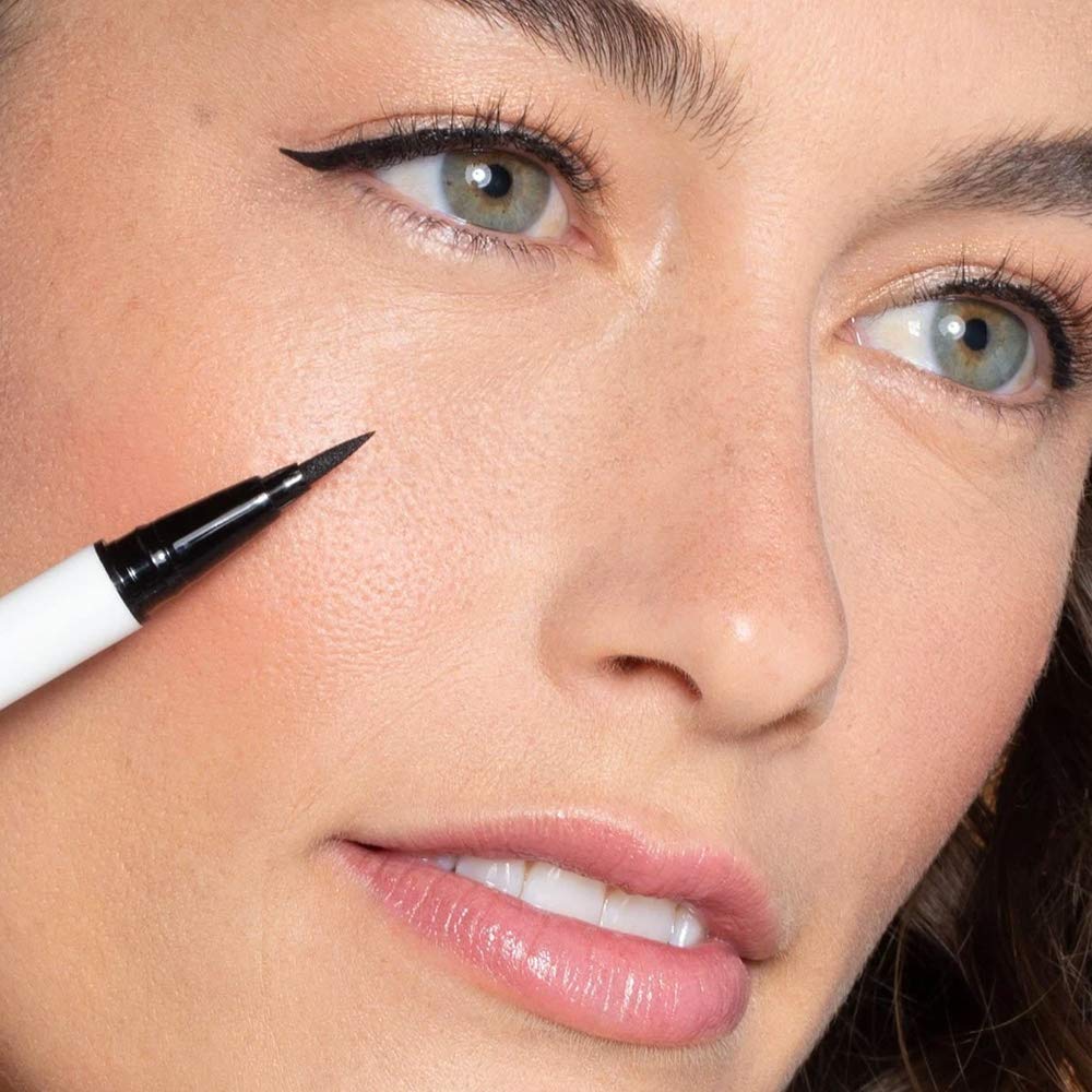 ILIA - Clean Line Liquid Liner with Precision Tip | Quick Dry, Water Resistant, Smooth Application | Carbon Black-Free, Non-Toxic, Vegan, Cruelty-Free