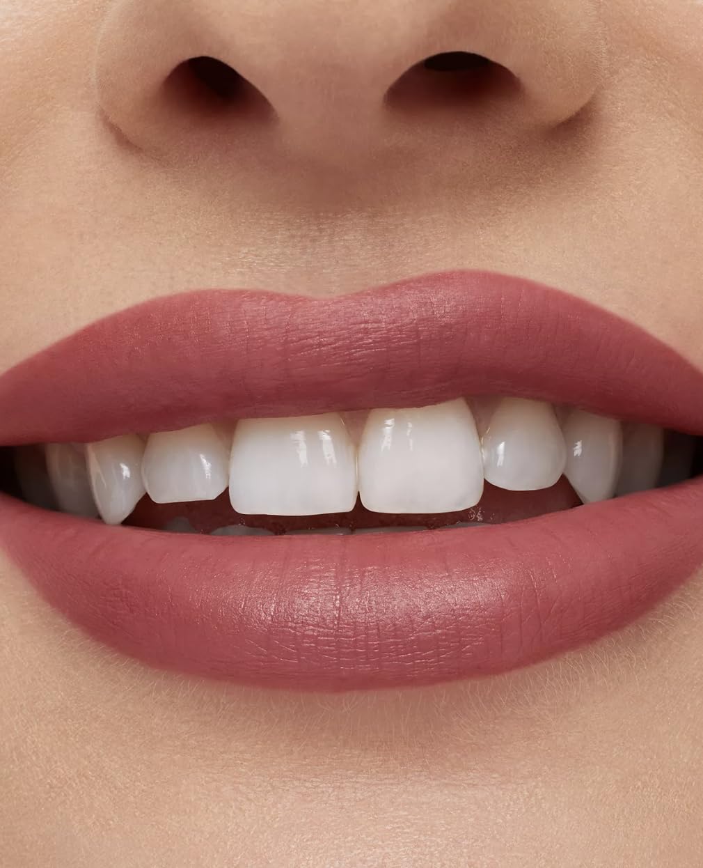 Macximal Silky Matte Lipstick Twig Twist 690, Pink
