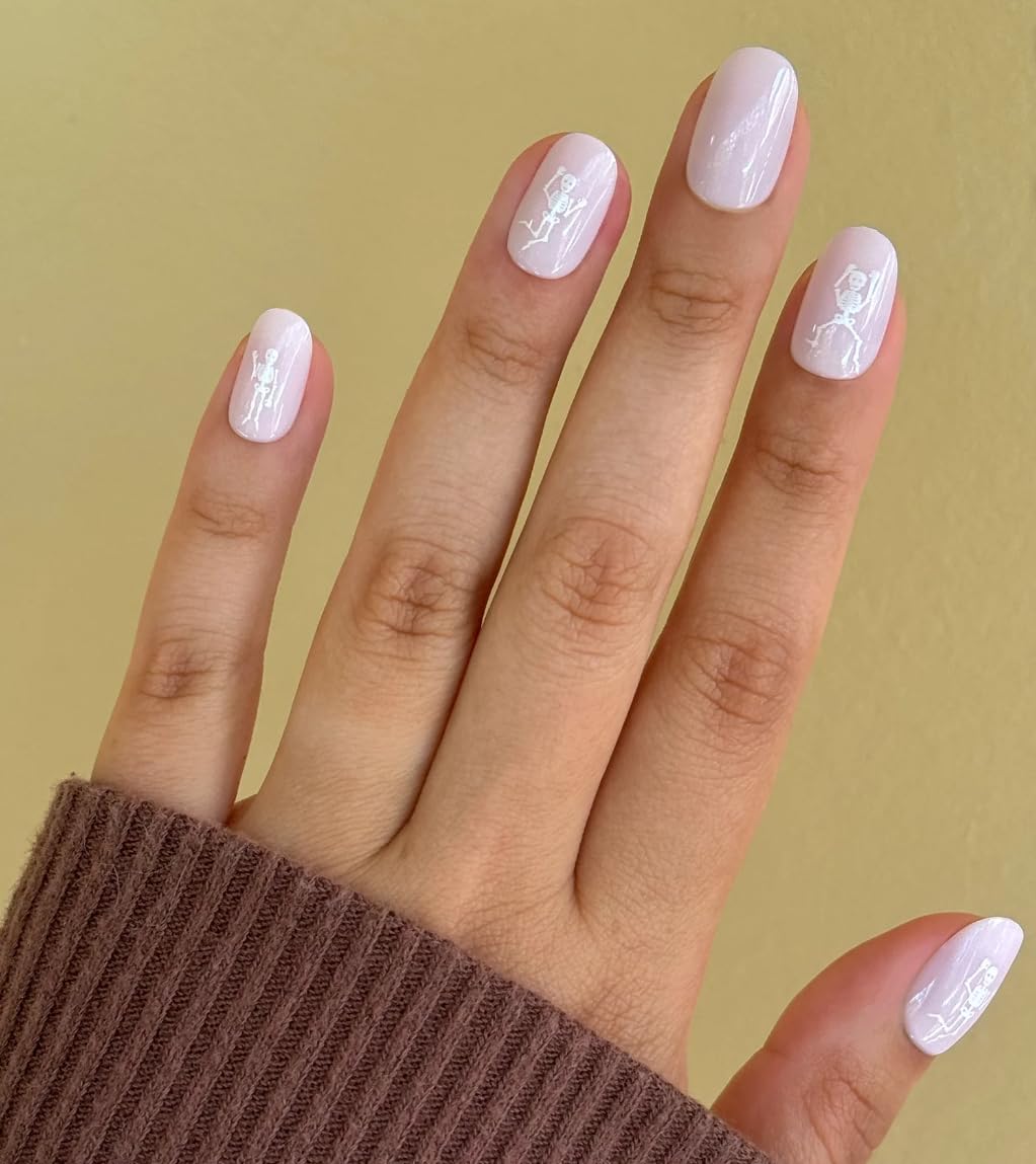 Olive & June Super Stick Mani Press-On Nails | Short Round |No Glue Needed | 32 Tab Nails, 16 Sizes, Last Up To 7 Days| Non-Toxic, Easy On-Off Beauty & Personal Care Olive & June
