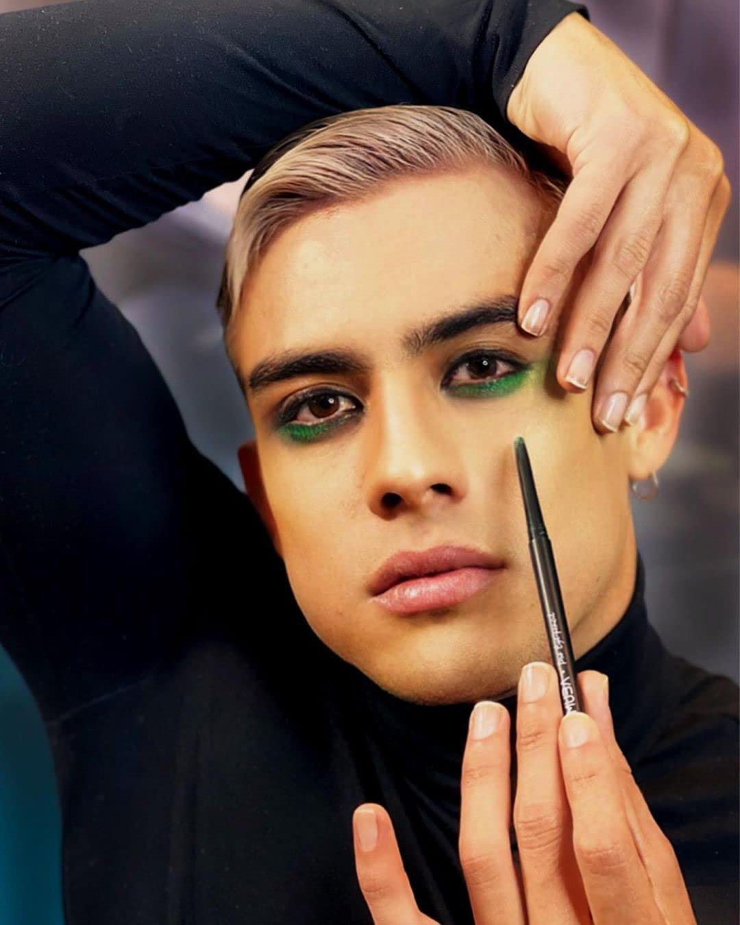 MUBA COSMETICS Eye Pencil “Venom” - Waterproof Eyeliner Pencil, Smudge-Proof, Long Lasting Eye Makeup with Smooth Precision - GREEN