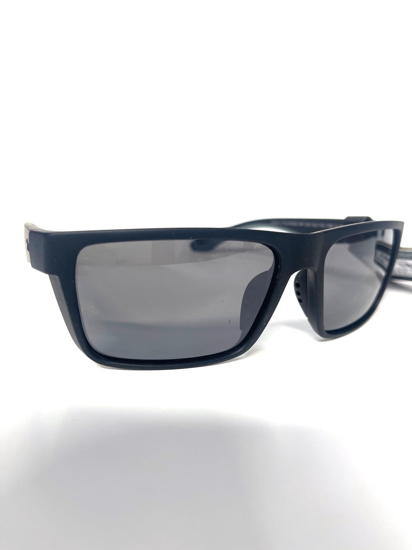 Foster Grant Ironman Polarized sunglasses. Rectangular Matt black with grey lenses. 100% UV lens protection. IMP2002