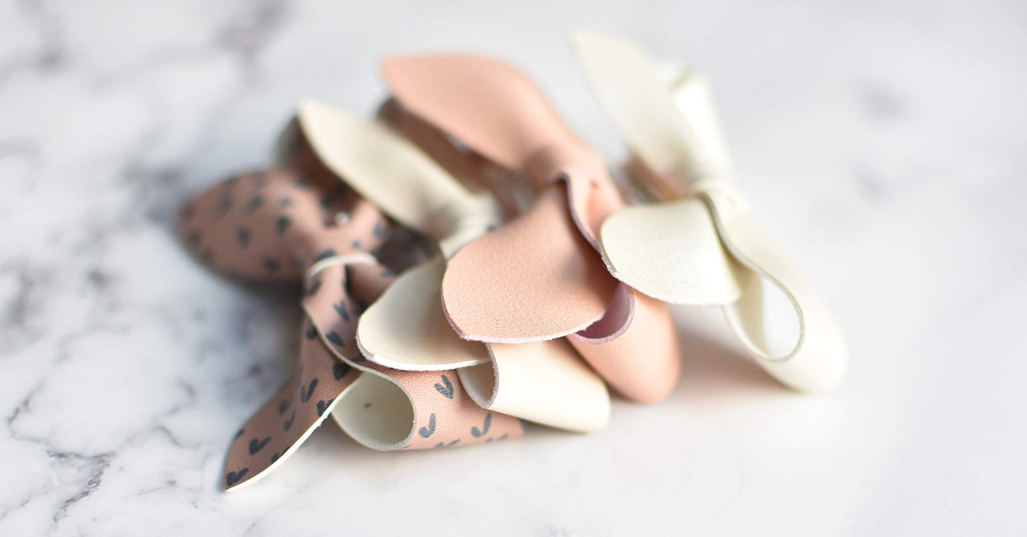 California Tot Girl's Mixed Bow Clips Fully Lined Strong Grip Non Slip for Fine Hair (Mia Set of 4)