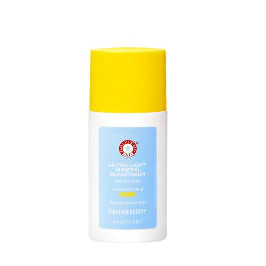 First Aid Beauty - Weightless Liquid Mineral Sunscreen with Zinc Oxide Broad Spectrum SPF 30, Luxuriously Light Ultra Sheer Tint for Everyday Use