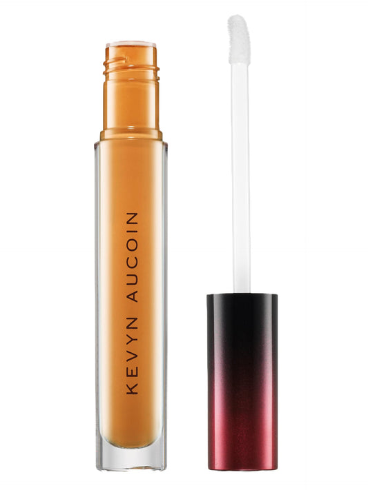 Kevyn Aucoin The Etherealist Super Natural Concealer, EC 08 Deep shade: Weightless corrector, multi-use and highlights. Makeup artist go to that blurs